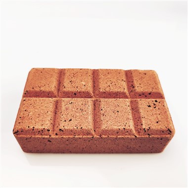 Bomba do kúpeľa z kávových zŕn